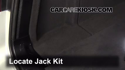 2013 BMW X3 xDrive28i 2.0L 4 Cyl. Turbo Tires & Wheels Change a Flat Tire